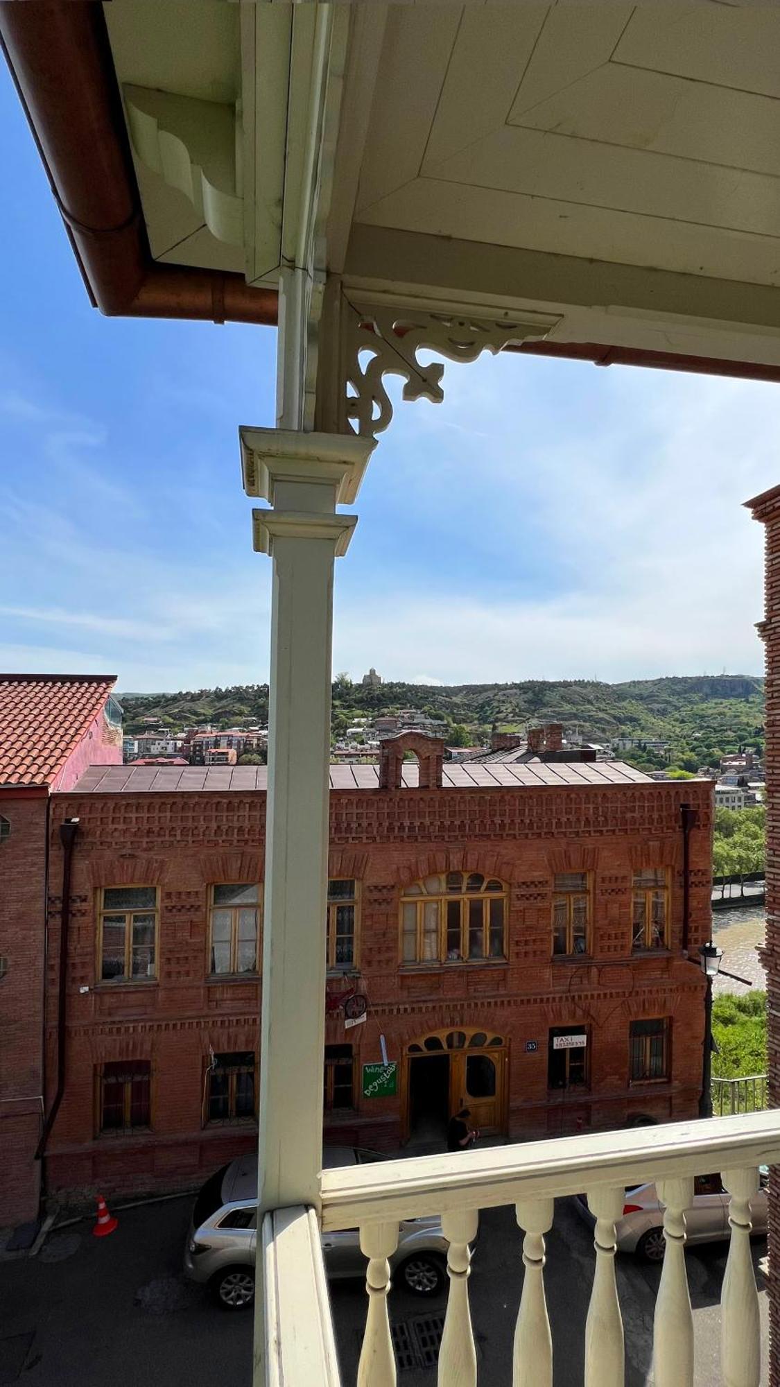 Sota Metekhi Hotel Tbilisi Exterior foto